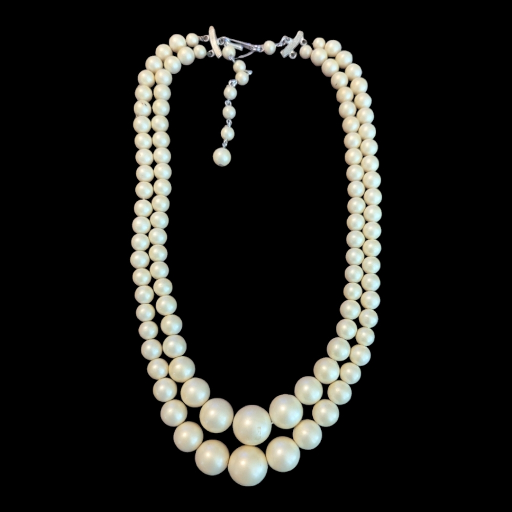 Vintage 50s Graduated Faux Ivory  Beaded Double Stranded Necklace Silver Tone